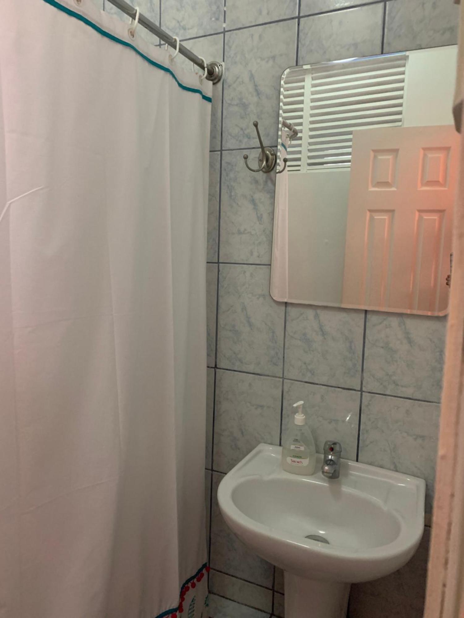 Hostal Iria Antofagasta Oda fotoğraf